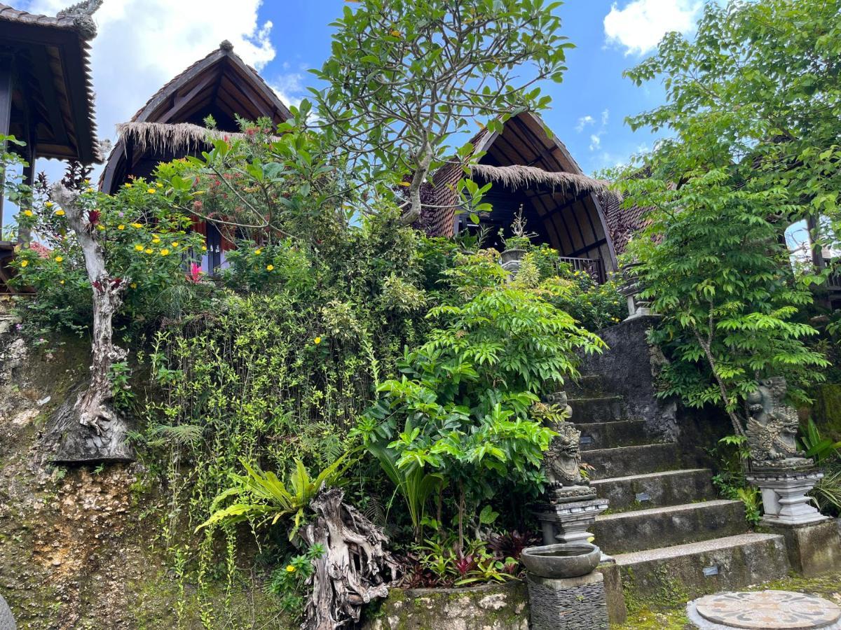 Holy Hills Bungalow Nusa Penida Batumadeg エクステリア 写真