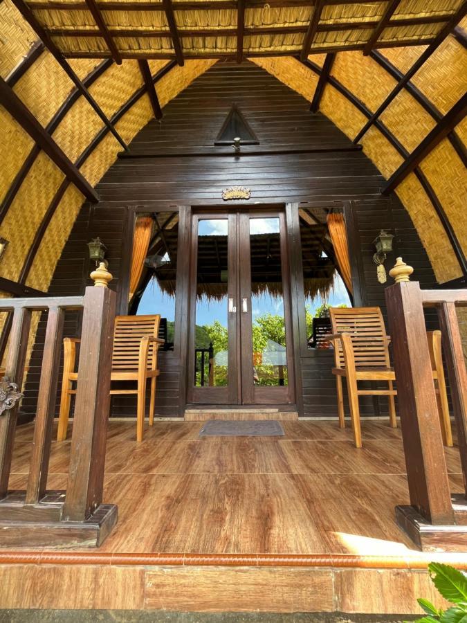 Holy Hills Bungalow Nusa Penida Batumadeg エクステリア 写真