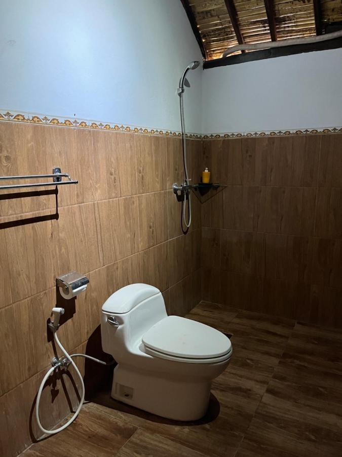 Holy Hills Bungalow Nusa Penida Batumadeg エクステリア 写真