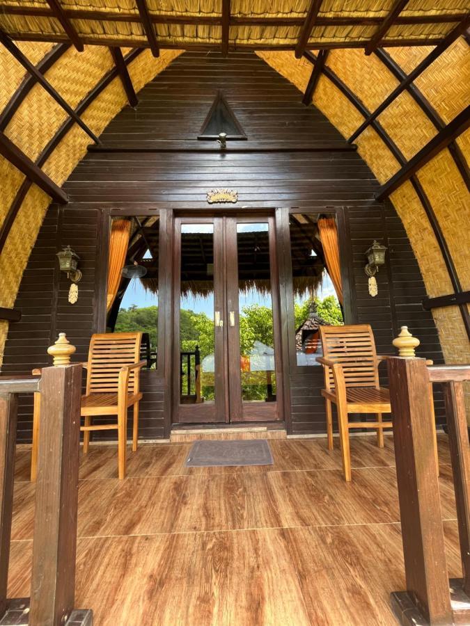 Holy Hills Bungalow Nusa Penida Batumadeg エクステリア 写真