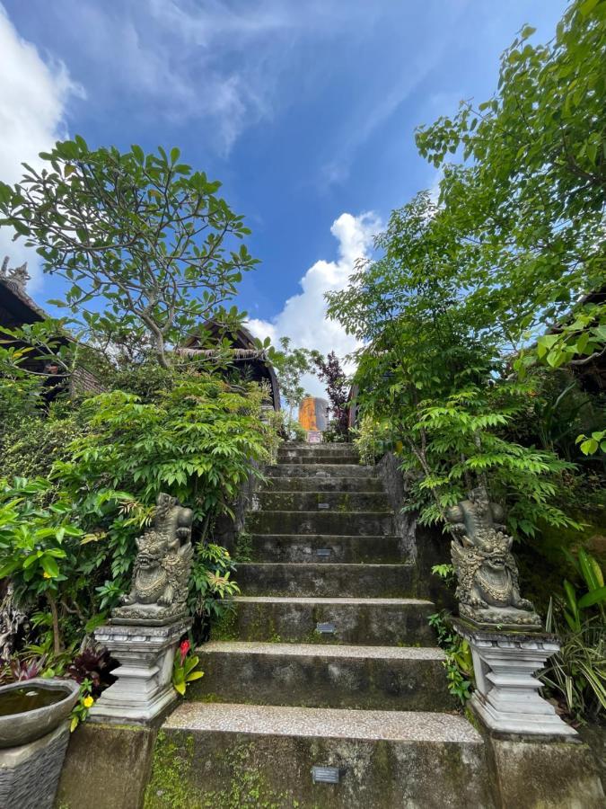 Holy Hills Bungalow Nusa Penida Batumadeg エクステリア 写真