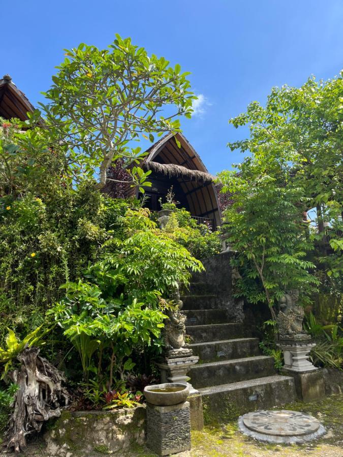 Holy Hills Bungalow Nusa Penida Batumadeg エクステリア 写真