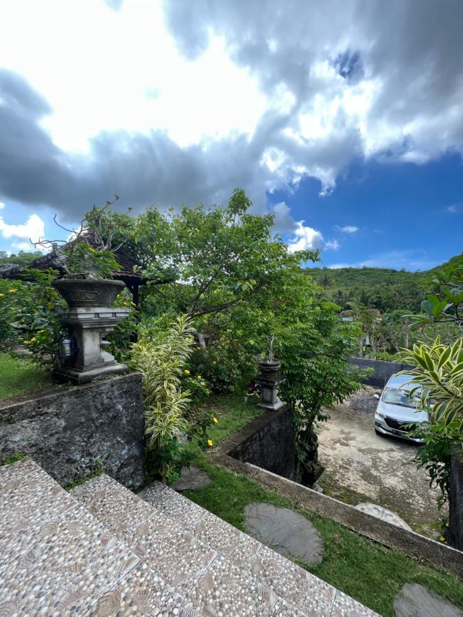 Holy Hills Bungalow Nusa Penida Batumadeg エクステリア 写真